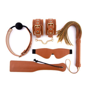 Ensemble en cuir vegan cognac BDSM